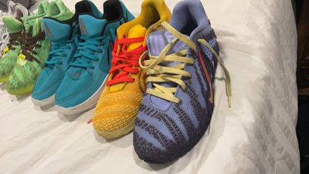 Selling shoes lot cheap