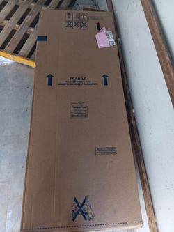 40 Gallon Gas Water Heater. Tall