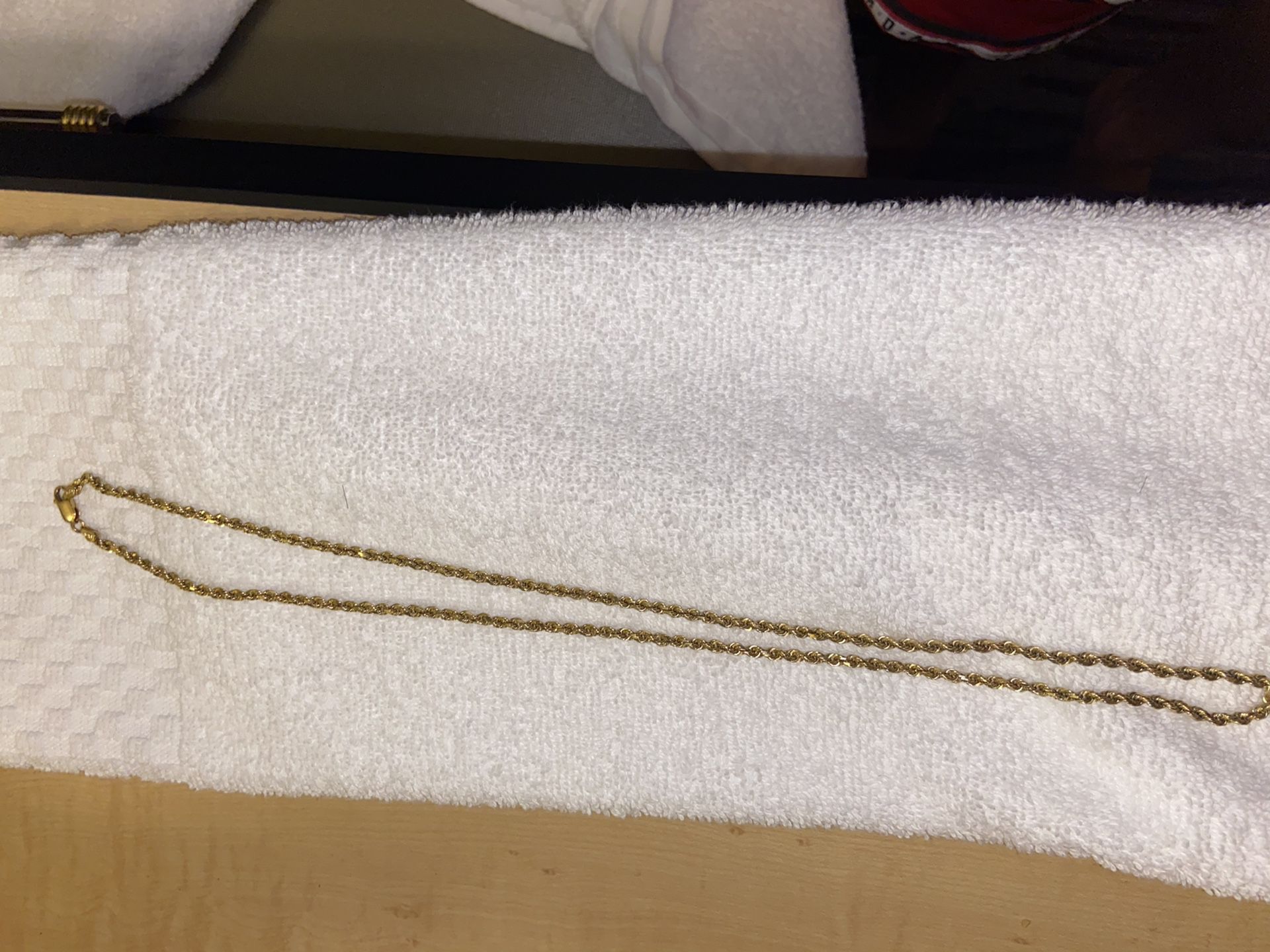 14k gold rope chain 18 grams! Real gold chain