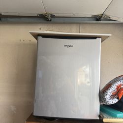 Whirlpool Mini Fridge