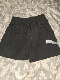 Men's Puma Shorts Color Black New With Tag Size Medium Pockets and Liner, Logo $20