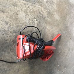Dirt devil handheld vacuum nice condition