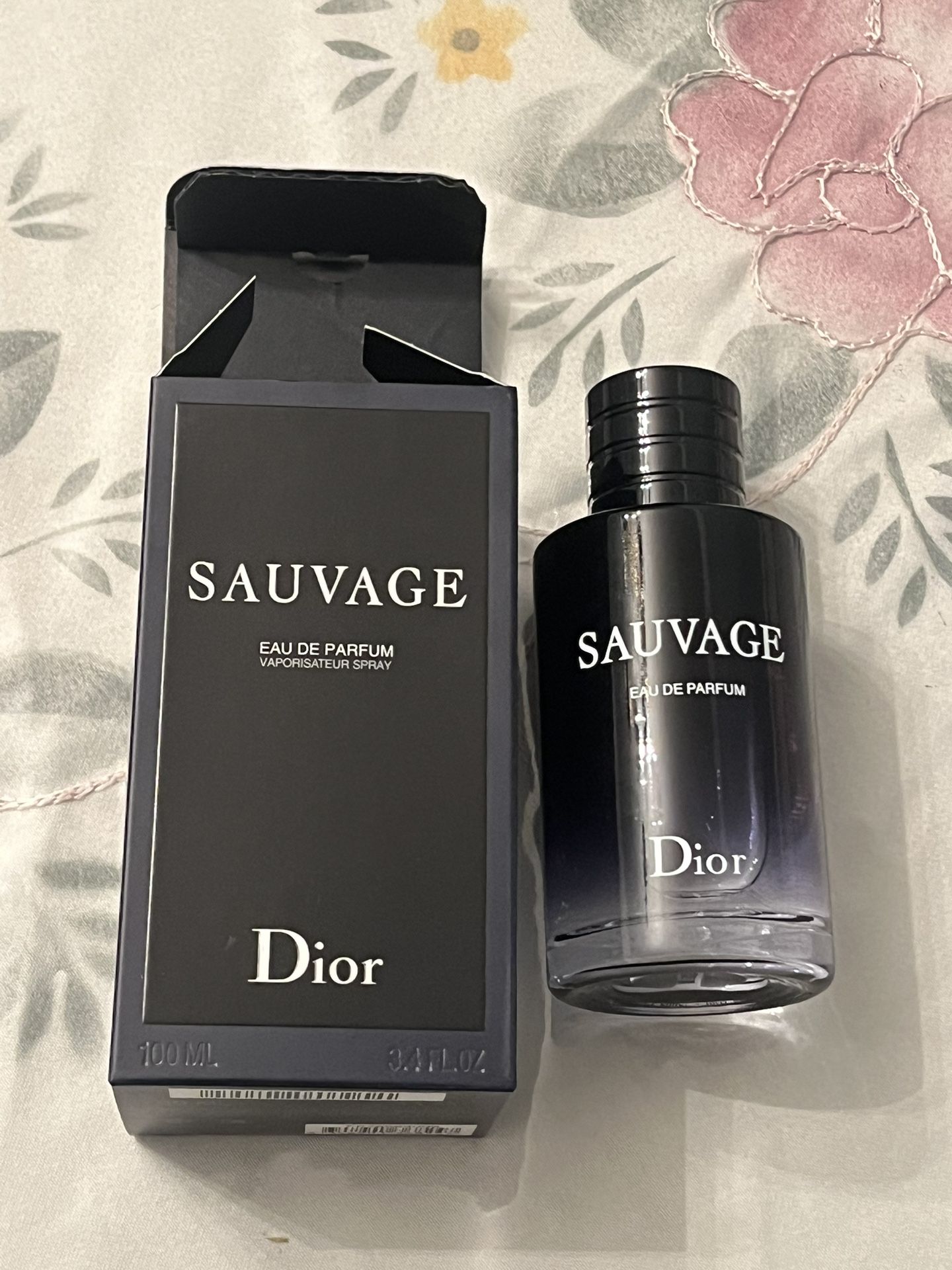 Dior Sauvage Eau De Parfum