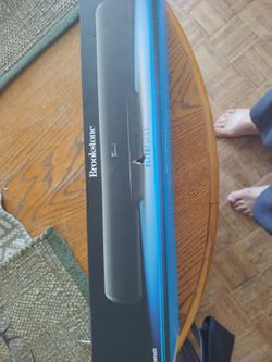 Brookstone Elite Pulse sound bar