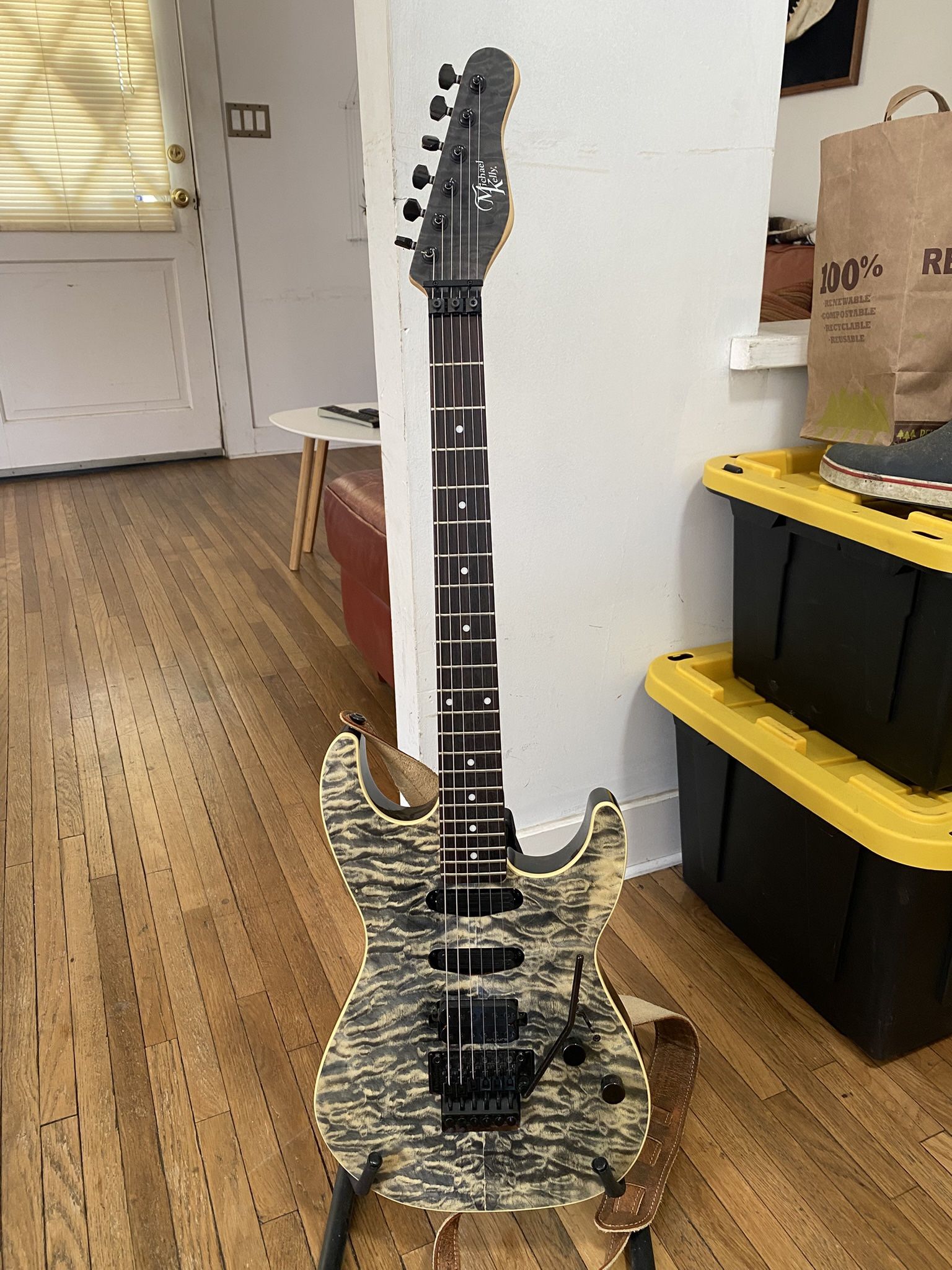 Michael Kelly Super Strat