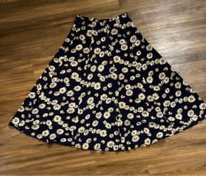 Sunflower Skirt - Medium