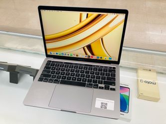 MacBook Pro 2020 8gb ram 1tb ssd