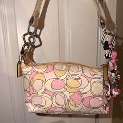 Coach Optic Signature Multicolor Hand Bag 