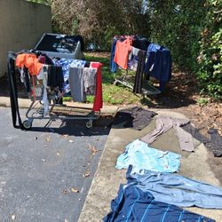FREE GRATIS Clothes 