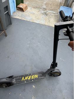 Electric Scooter 22 MPH WHERY