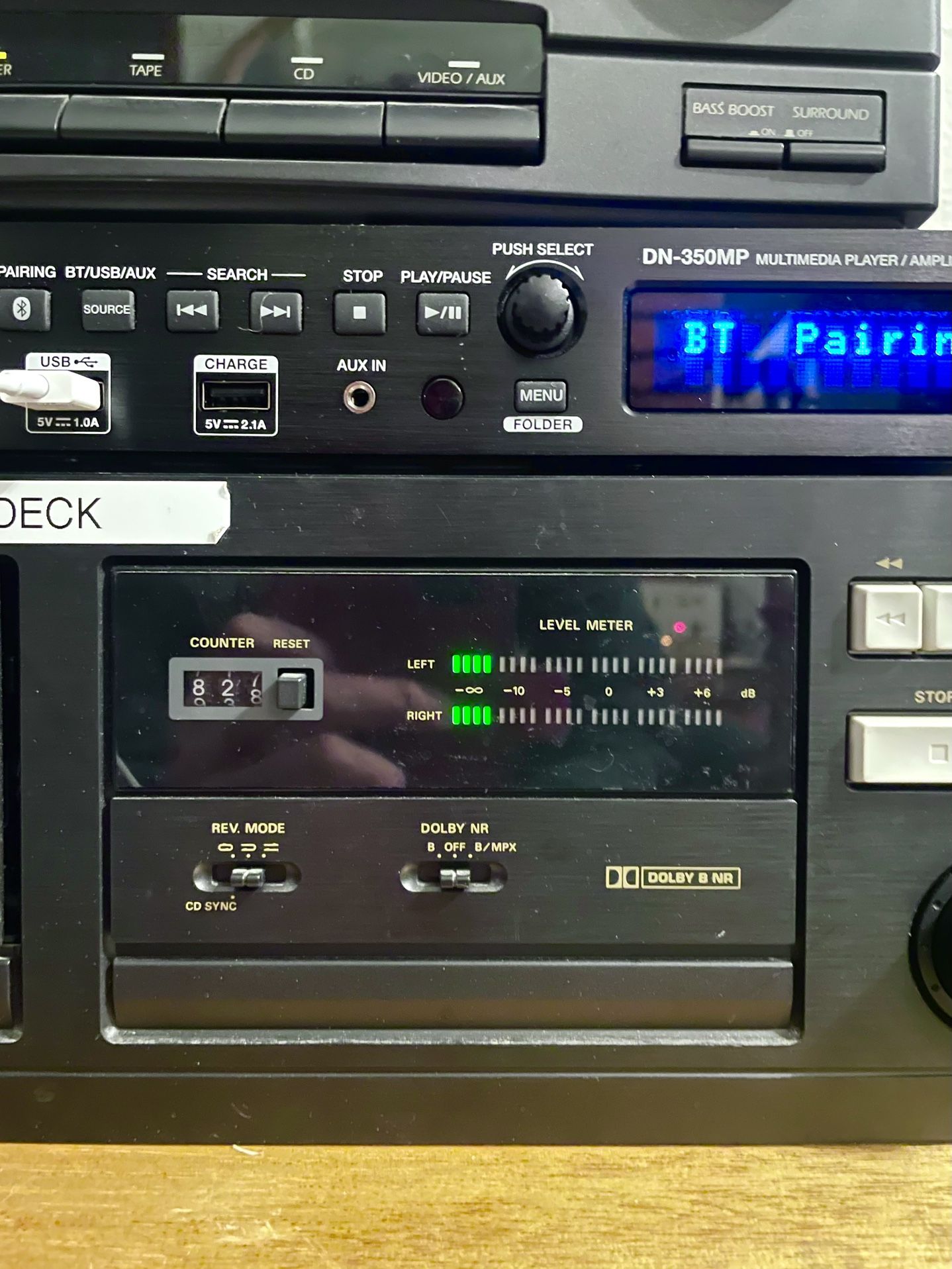 DENNON DN-350MP Multimedia Player/ Amplifier w Cell Phone Shelf 