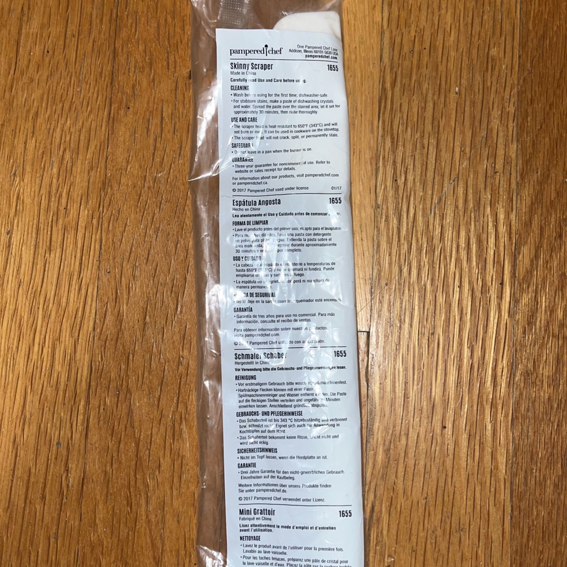 Pampered Chef Skinny Scraper #1655