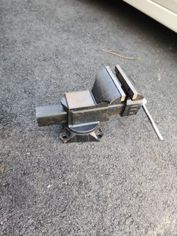 Vise 6" swivel