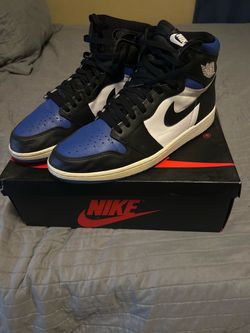Air Jordan 1 Retro High OG Royal Toe