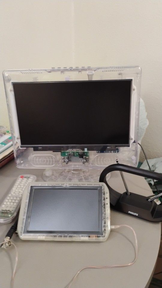 AMPD 13" LED Clear (DOC) Regulation TV