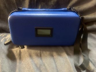 Portable Insulin / Medication Cooler Travel Case with Temperature Display - Blue