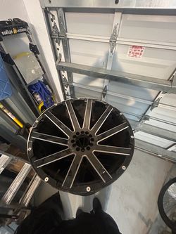 22x12.5 Rims