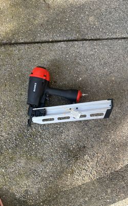 Banks 21 Round Head Framing Nailer