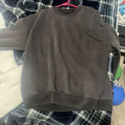 Holster Size Medium Sweater