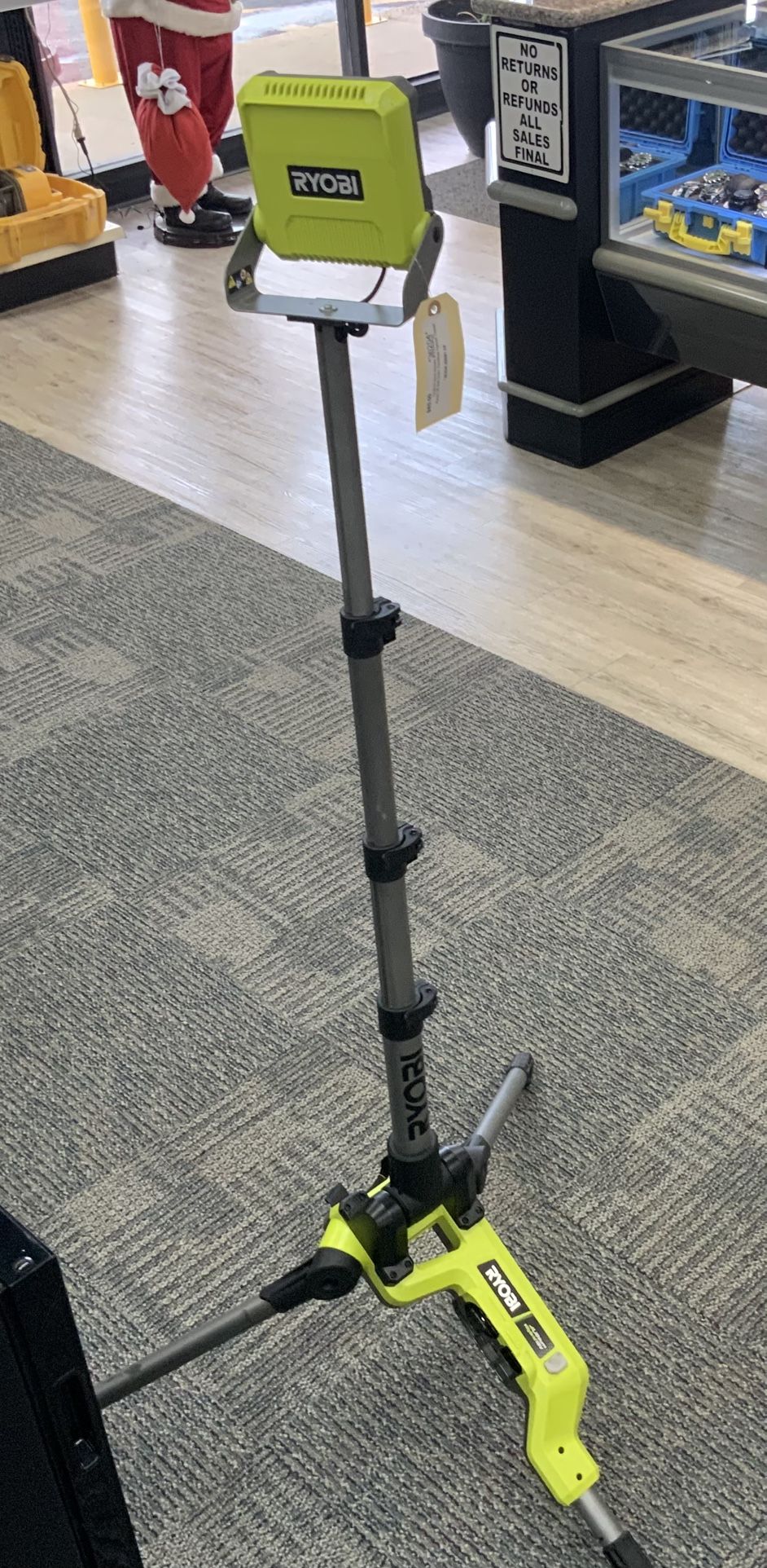 RYOBI ONE+ 18V Cordless Hybrid LED Tripod Stand Light