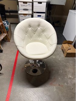 White Leather Nest Chair