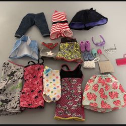 20 Pieces Of Clothing/accessories For Barbie 