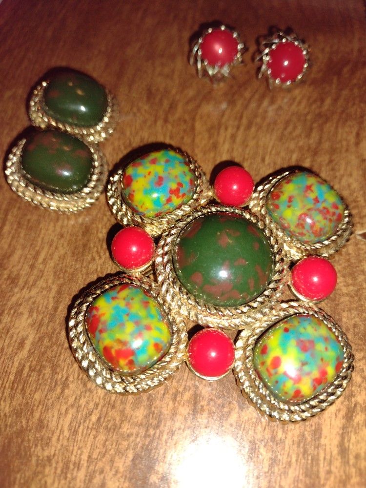 Vintage Sarah Coventry Jewlery