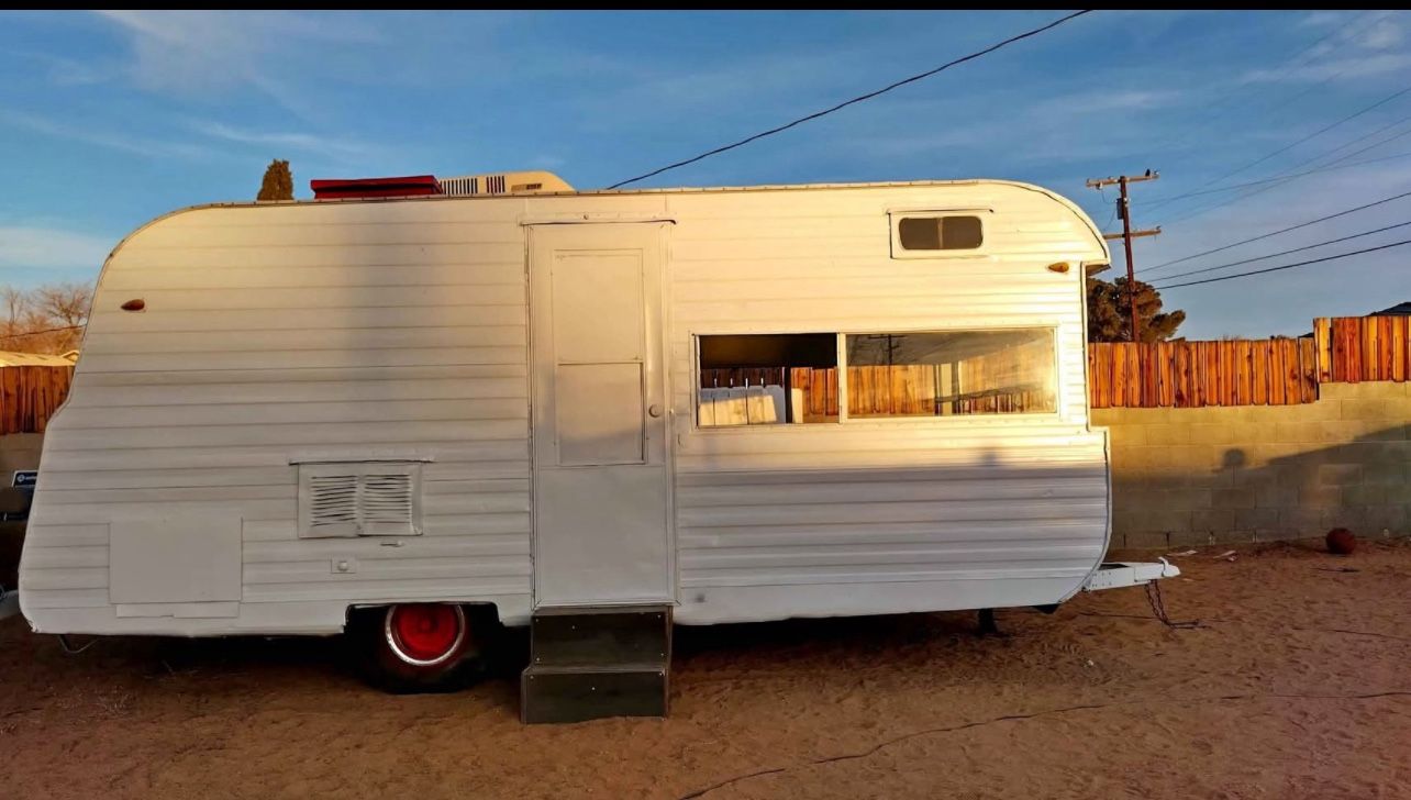 1979 Aljo Trailer – DMV Tags Paid