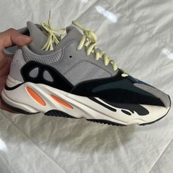 Yeezys Adidas 