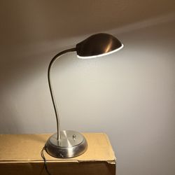 Desk lamp 
