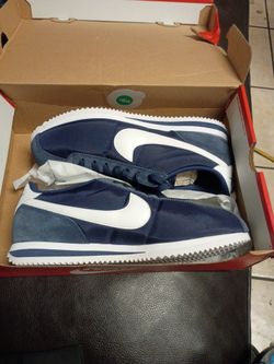Nike Cortez size 9.5 ...new