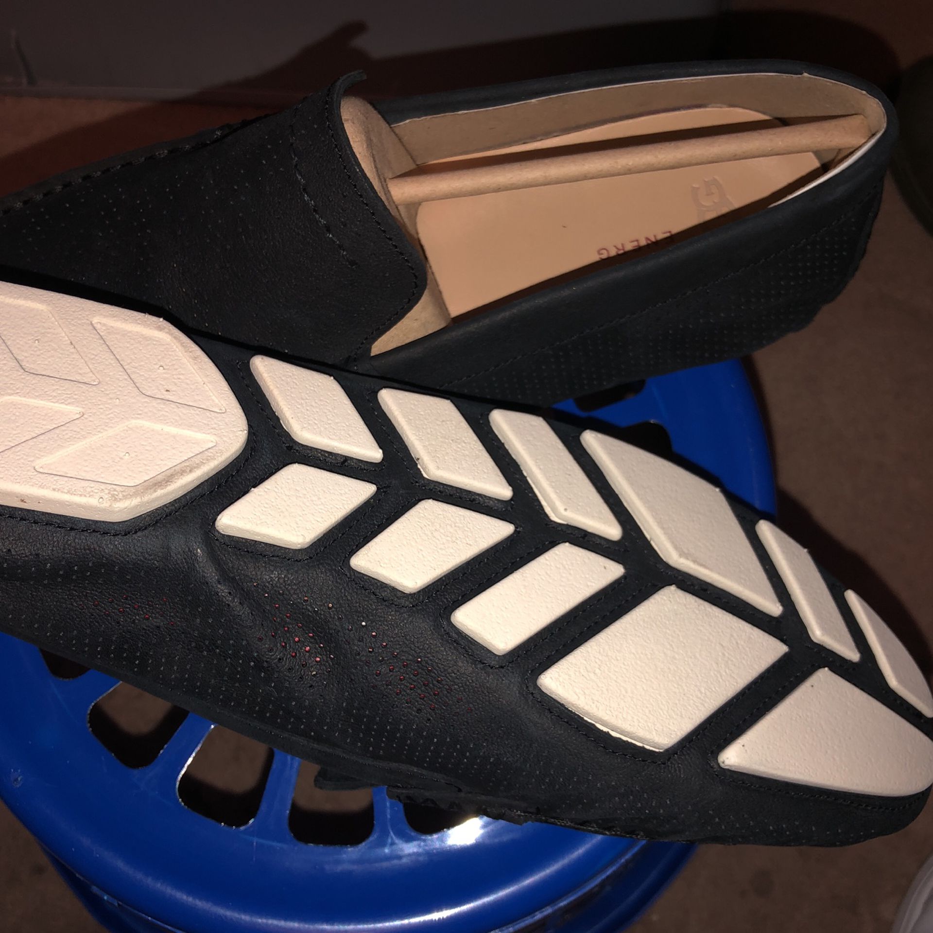 Mens uGG ENERG $10 for Sale in Rialto, CA - OfferUp