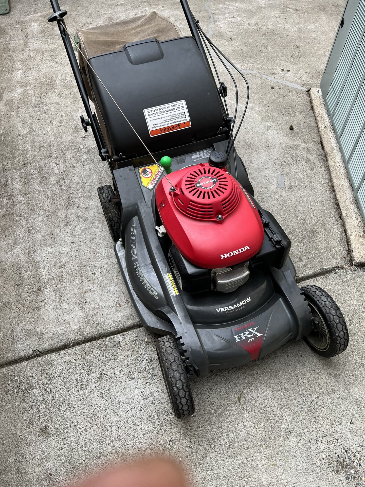 Honda 21" Lawn Mower GVC 190, Hydrostat Self Propel, Blade Stop System