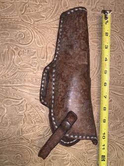 Large frame revolver holster