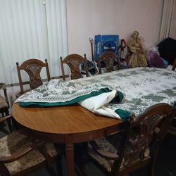 Dinning Table W/ 8chairs