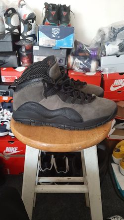 Jordan 10 "shadow" sz9.5 $75