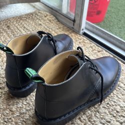 9.5 Solovair Leather Chukka Boots