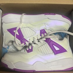 Jordan 4s Size 2Y