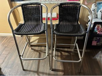 Bar stool chairs