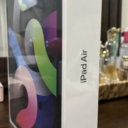IPAD Air Brand new NEVER OPENED still In Originally Packaging 