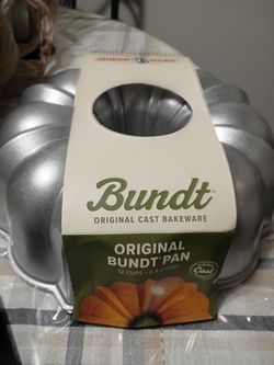 Bundt Pan