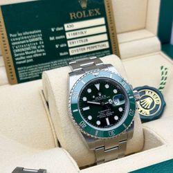 2013 Rolex Submariner Date 40mm Green Ceramic Bezel Hulk 116610LV Stainless Steel Oyster Bracelet Watch Green Dial Box Card Booklets,Tag - Full Set
