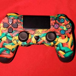 PS4 Controller 