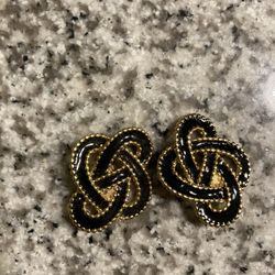 Black and gold clip on earrings