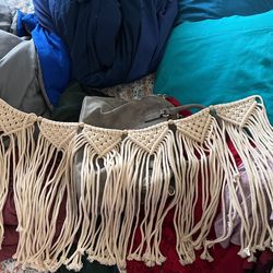 3’ Macrame Hanging Decor