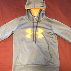 Under Armour Storm Hoodie Adult Small Excellent Condition!!