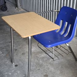School Desk And Chair With Rack Nice Vintage 