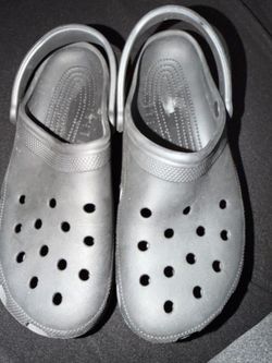 Black crocs