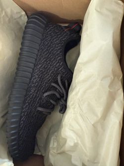 Yeezy boost  350  / Pirate Black