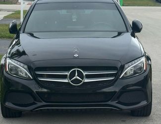 Mercedes c300 4matic luxury